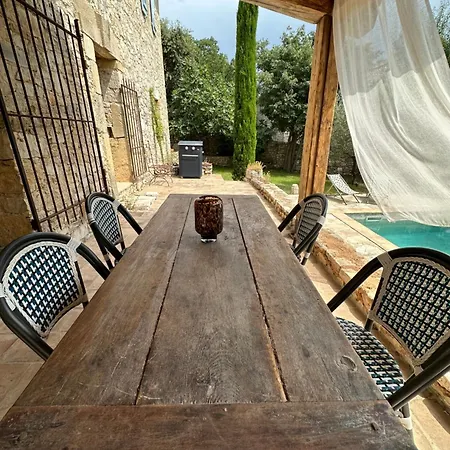 Mas De Caroline Uzes بيت للعطل Aubussargues