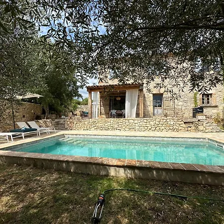 بيت للعطل Mas De Caroline Uzes Aubussargues