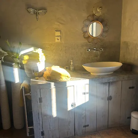 Holiday home Mas De Caroline Uzes *